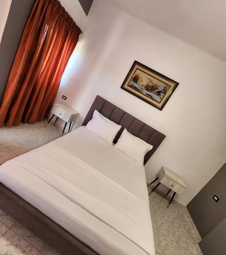 Aivi'S Hotel Ksamil Apartament