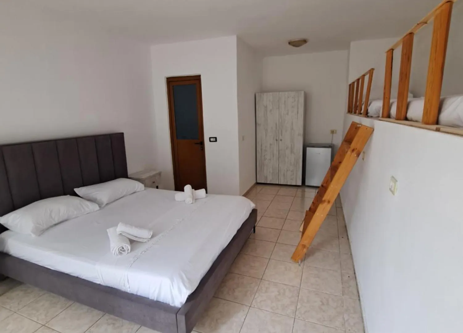 Aivi'S Hotel Ksamil 0*,  Albania